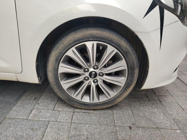 K4 2014 1.8L AT DLX photo 8