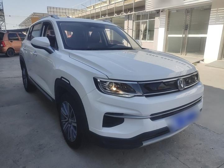 CS35PLUS 2018 1.6L AT China V photo 3