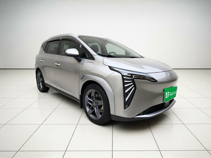 AION Y 2023 Plus 510 Tech photo 3