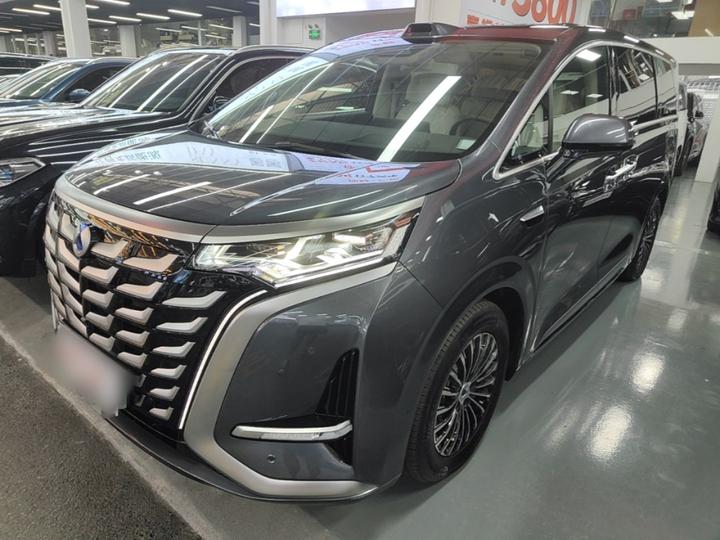 D9 2025 DM-i ADAS 1020 AWD Noble