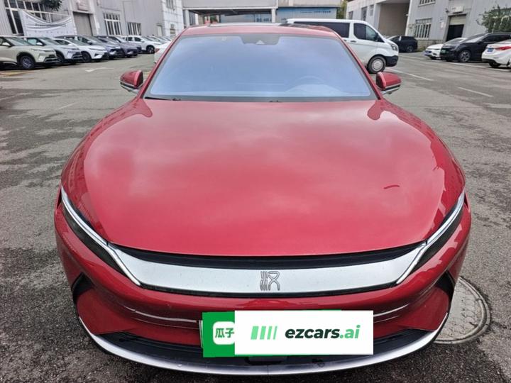 Han 2021 EV Standard Range Luxury photo 2
