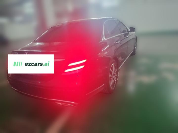 E-Class 2019 E 200 L 4MATIC photo 6