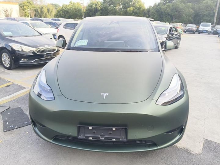 Model Y 2022 RWD photo 2