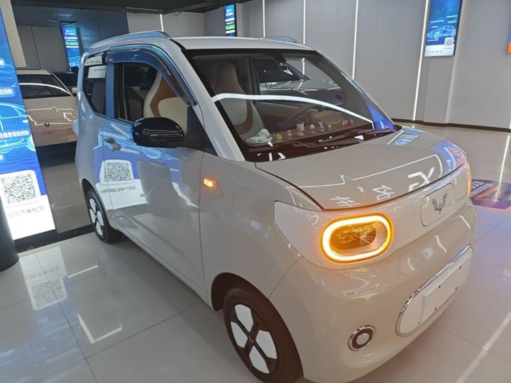Hongguang MINIEV 2024 3rd Gen 215km Advanced photo 3