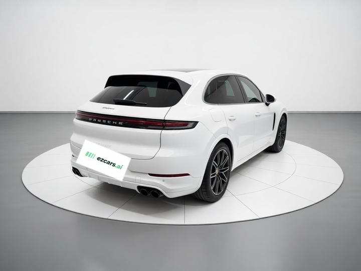 2024 Cayenne 3.0T photo 6