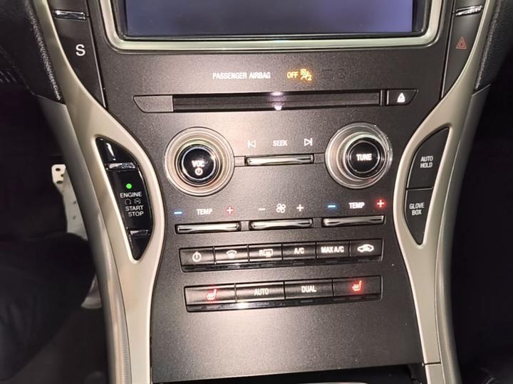 Nautilus Imported 2019 2.0T RWD Exclusive China VI photo 8
