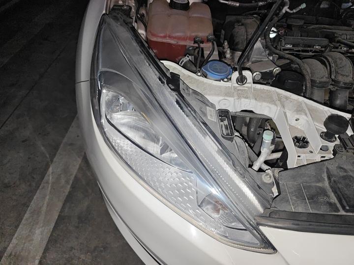Focus 2015 Sedan 1.6L MT Comfort photo 7