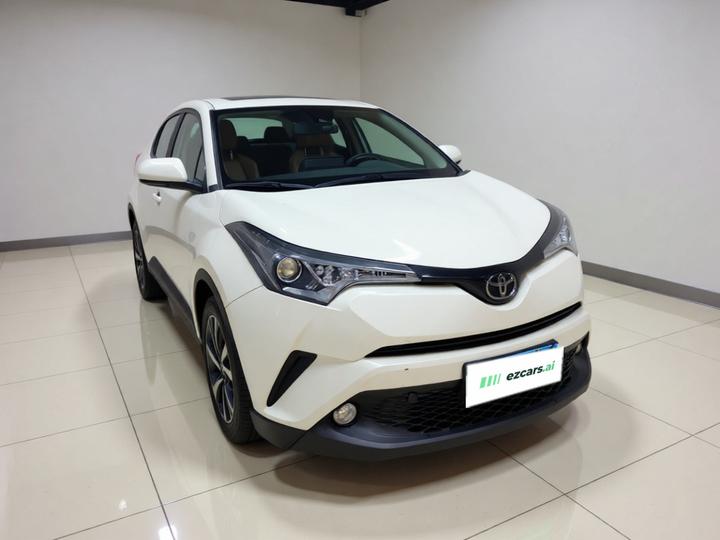 C-HR 2020 2.0L Leading photo 3