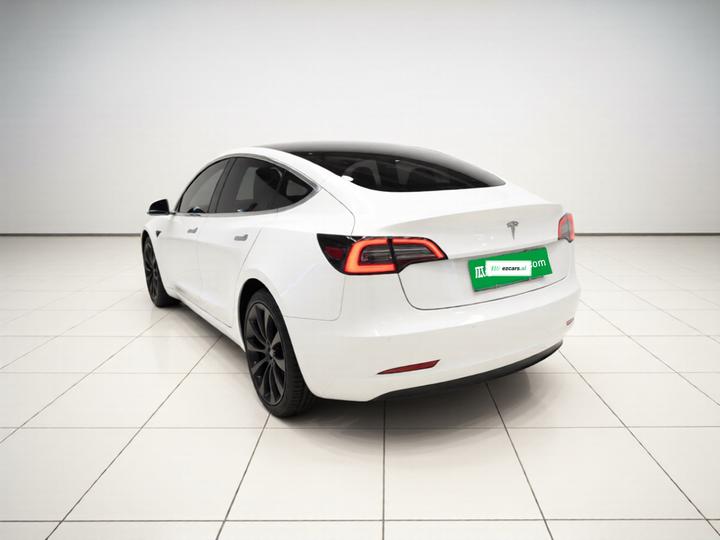 Model 3 2020 Facelift Standard Range RWD Upgraded photo 4