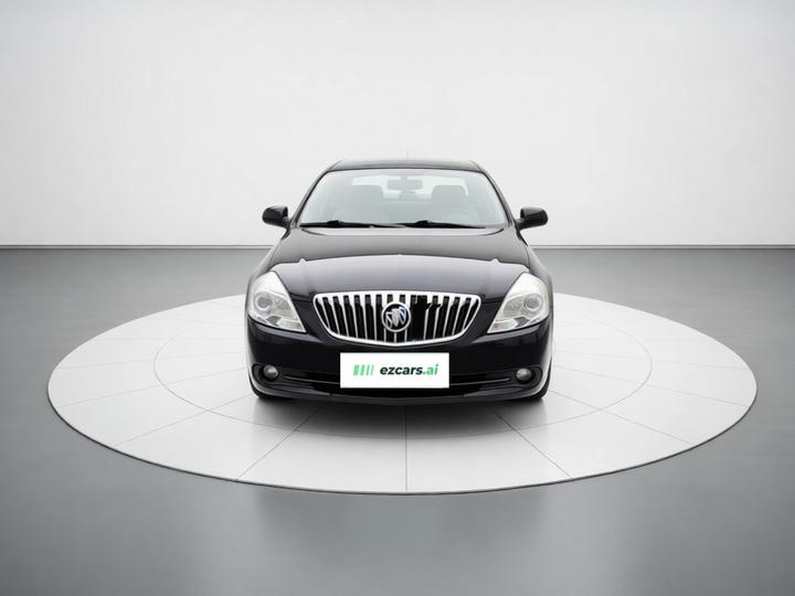 Excelle 2013 1.5L AT Exclusive photo 2