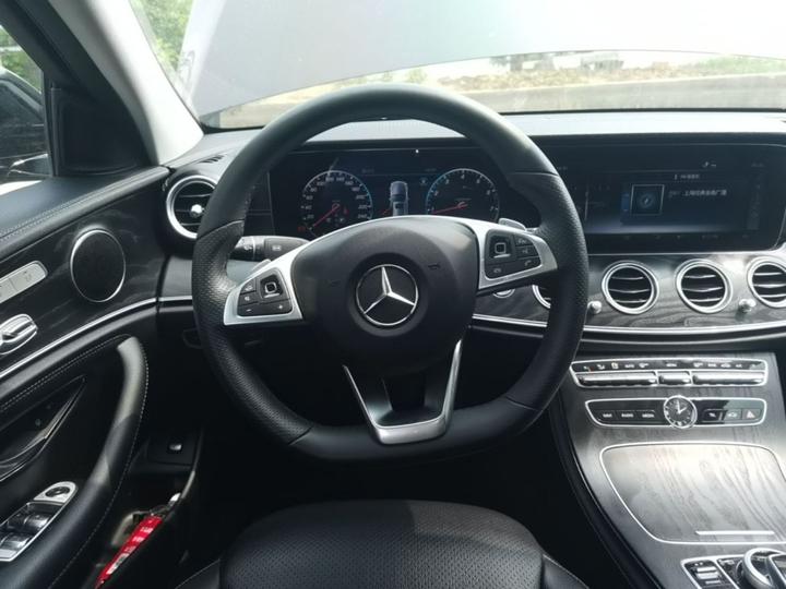 E-Class 2018 Facelift E 300 L Sport Luxury photo 6