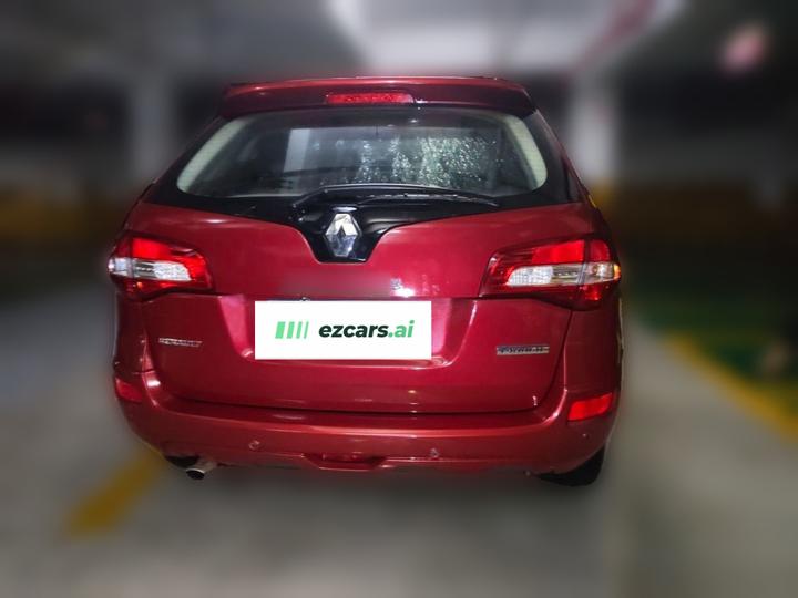 Imported 2010 2.5L RWD Luxury photo 5