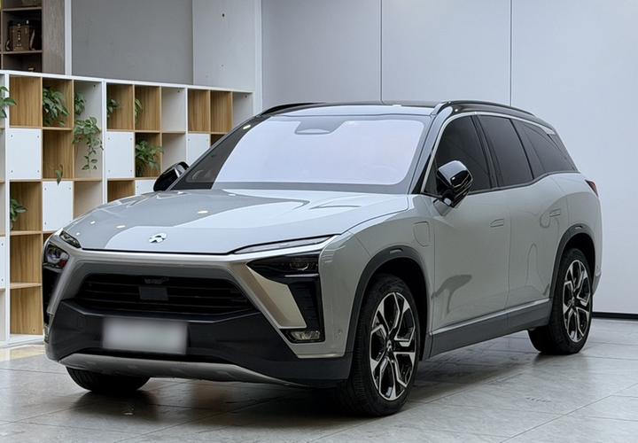 ES8 2020 580KM 6-Seater