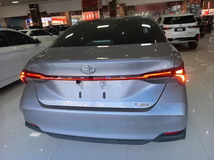Avalon 2024 Hybrid 2.0L photo 5