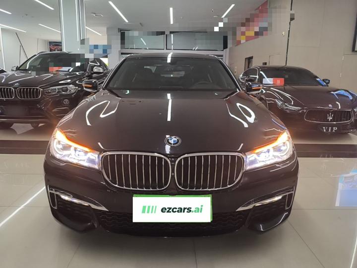 7 Series 2018 740Li Leading M Sport Package photo 2