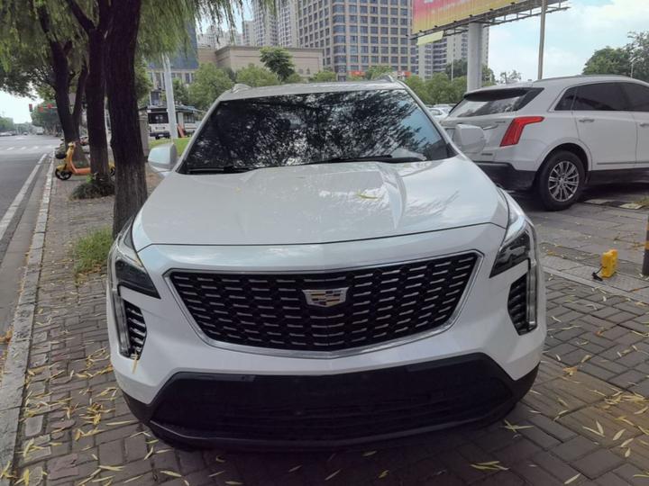XT4 2018 28T RWD Tech photo 2