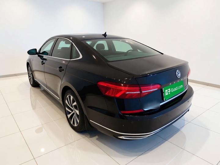 Passat EV 2019 430PHEV Hybrid Luxury photo 4