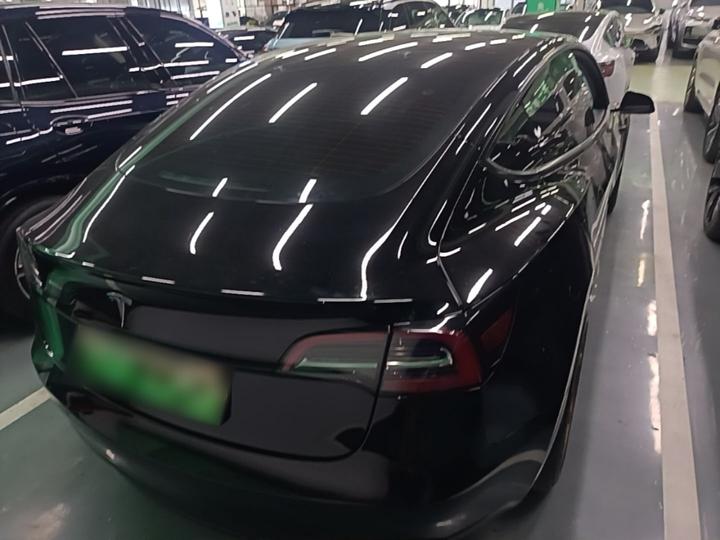 Model 3 2022 RWD photo 3