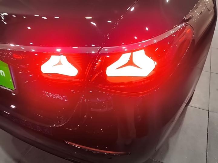 E-Class 2026 Facelift E 300 L Fashion photo 7