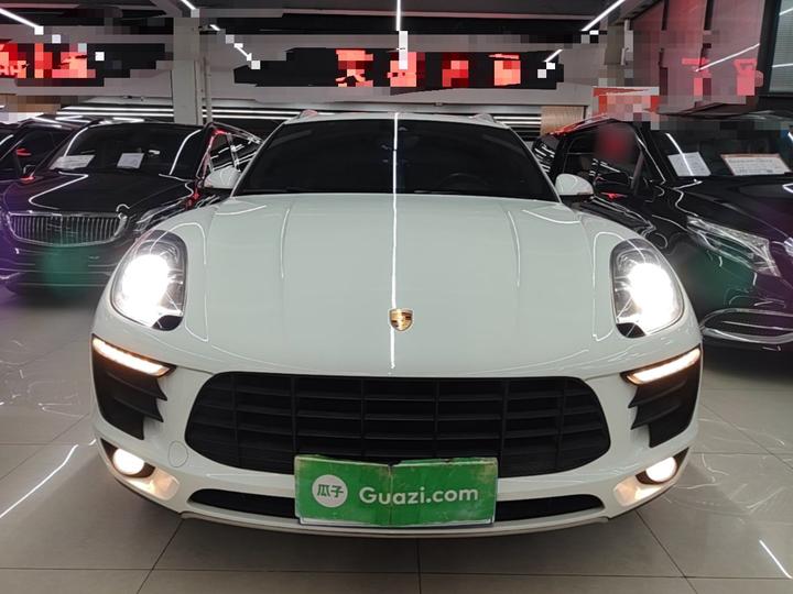 2017 Macan S 3.0T photo 2