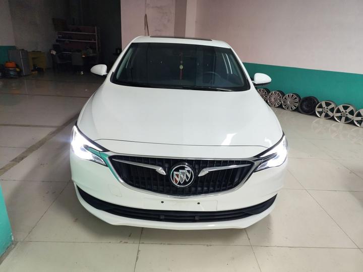 Excelle 2021 Facelift Classic 1.5L AT Elite photo 2