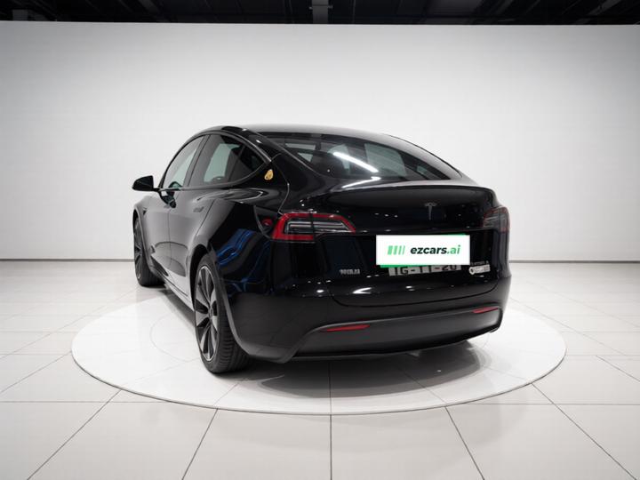 Model Y 2022 RWD photo 4