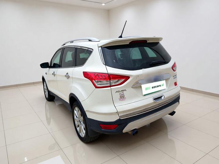 Kuga 2015 1.5L GTDi RWD photo 4