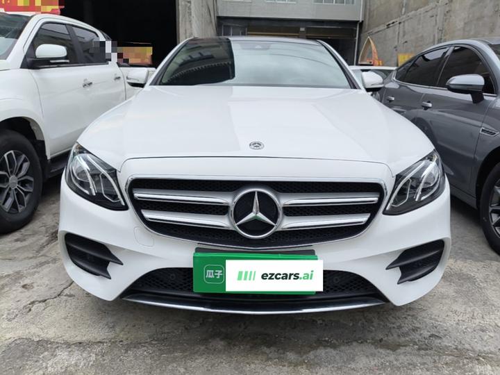 E-Class 2017 E 200 L Sport 4MATIC photo 2