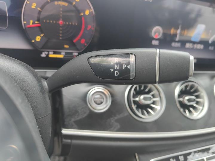 E-Class Imported 2018 E 200 Convertible Coupe photo 6