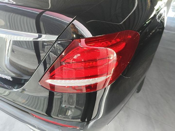 E-Class 2019 Facelift E 300 L Luxury photo 7