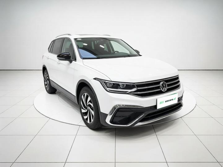 Tiguan L 2024 300TSI AT RWD Smart photo 3