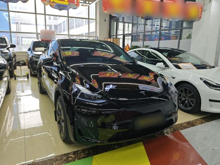 Model Y 2023 RWD photo 3