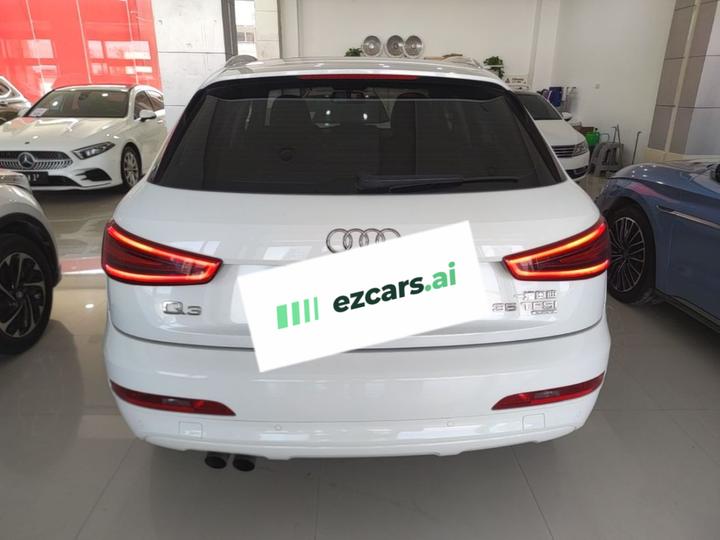 Q3 2013 35 TFSI Comfort photo 3