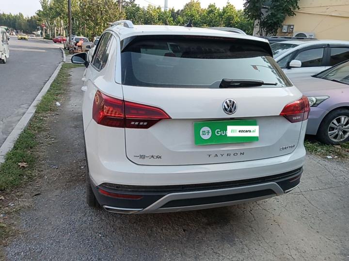 Tayron 2022 280TSI RWD Luxury Connected photo 5