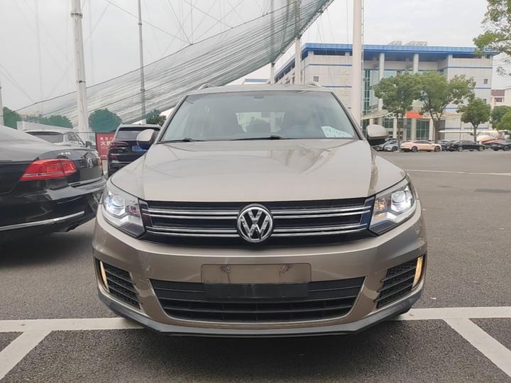 Tiguan 2016 300TSI AT RWD Luxury photo 2