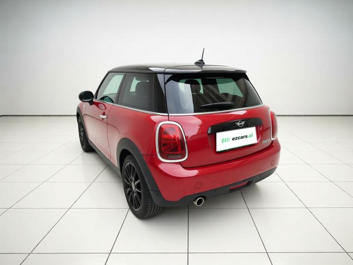 2021 1.5T COOPER Classic photo 4