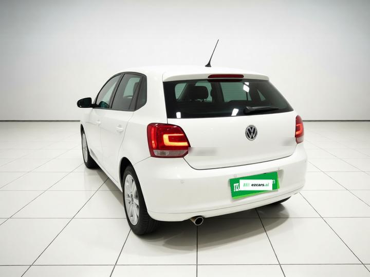 Polo 2011 1.4L MT photo 4