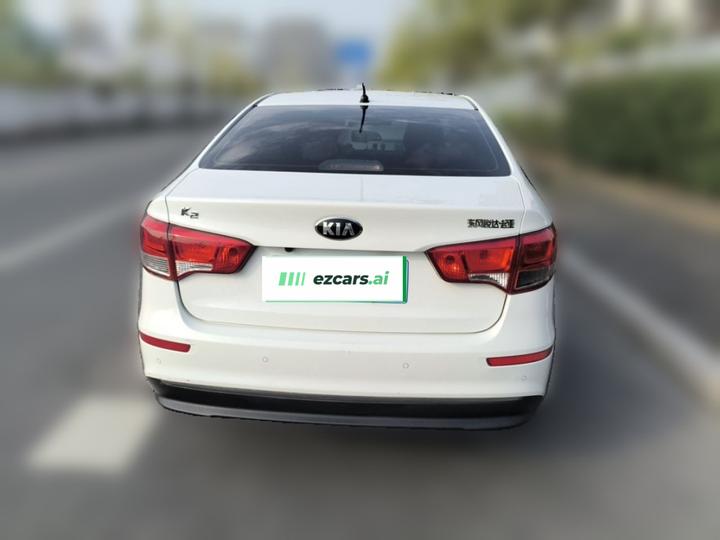 K2 2015 Sedan 1.4L AT GLS photo 5