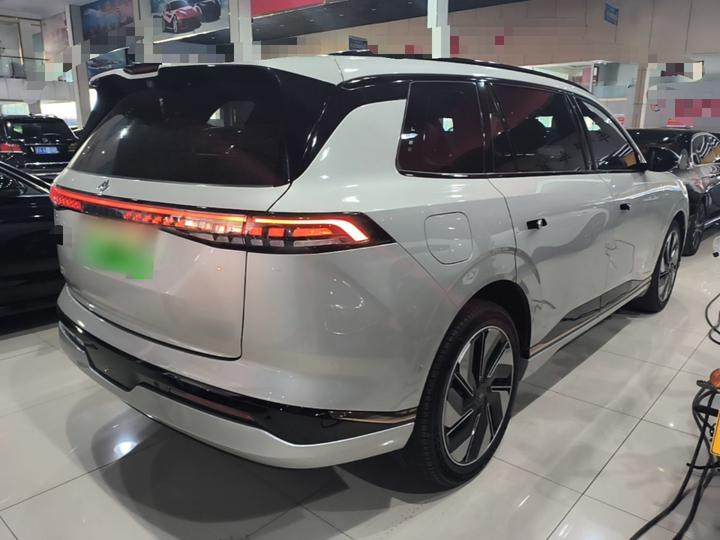Yipai eπ008 2025 210Ultra EREV 5-Seater photo 4