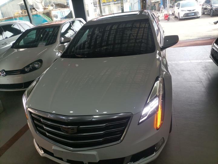 XTS 2018 28T Elite photo 2