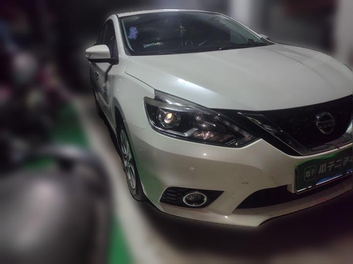 Sylphy 2016 1.6XV CVT Smart photo 3