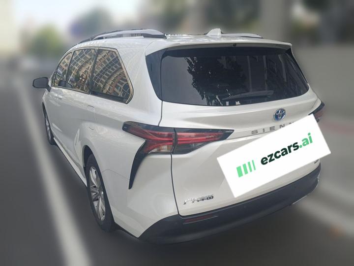 Sienna 2023 2.5L Hybrid Comfort photo 4