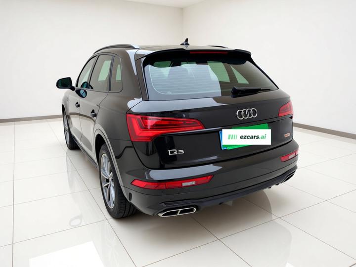 Q5L 2024 40 TFSI Luxury Dynamic photo 4