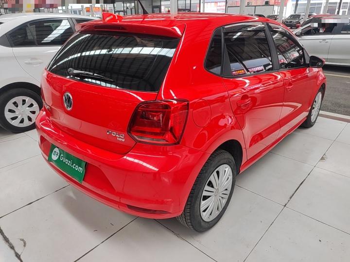 Polo 2016 1.6L AT Comfort photo 4