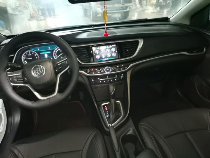 Excelle 2019 18T AT Elite China VI photo 5