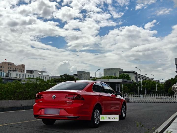 Lamando 2019 230TSI DSG China V photo 5