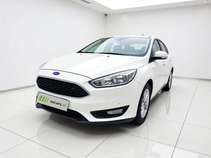 Focus 2018 Hatchback Classic 1.6L AT Comfort