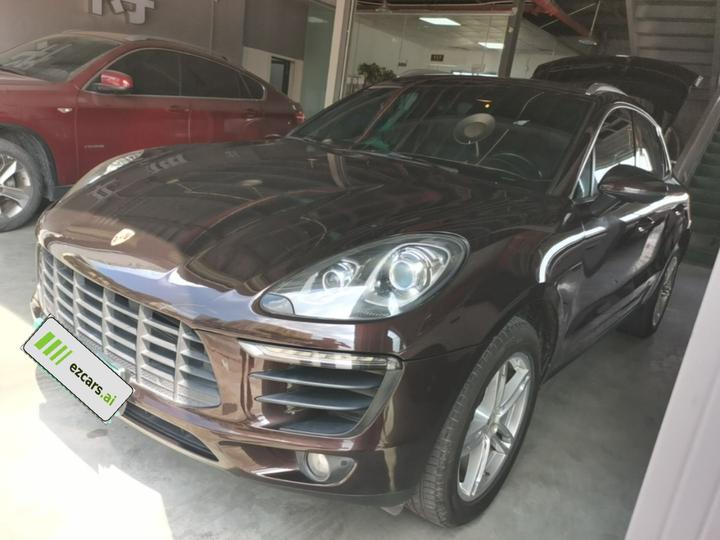 2016 Macan 2.0T