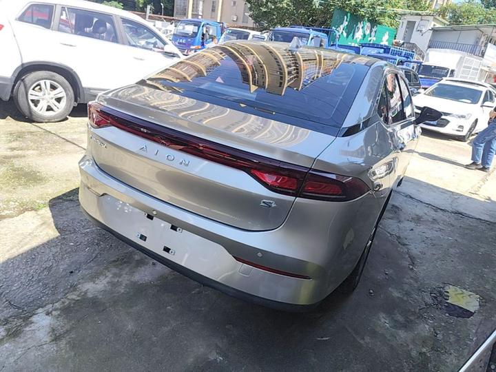 AION S 2023 580 LFP photo 4