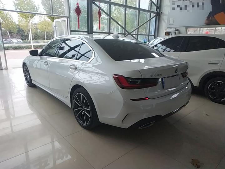 3 Series 2022 320Li M Sport Package photo 4